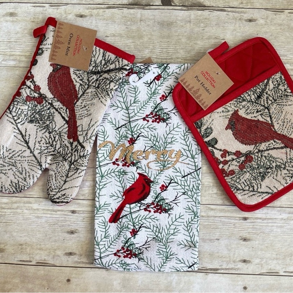 Merry Cardinal 3 Pc Kitchen Set Holiday Dish Towel/Pot Holder/Oven Mitt NWT
